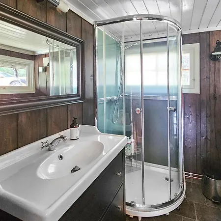 2 Bedroom In Noresund *